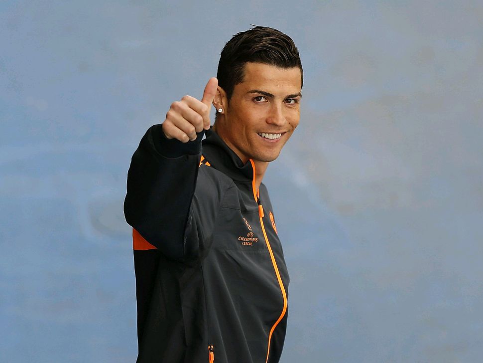 曼城备战欧冠半决赛，训练照曝光（曼城冲刺欧冠半决赛，训练画面曝光）