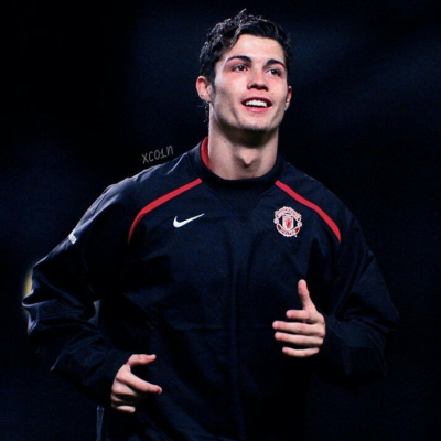 努诺-门德斯：我现在感觉状态不错，下场欧冠会全力争取胜利（努诺-门德斯：状态良好，欧冠下一战全力争胜）