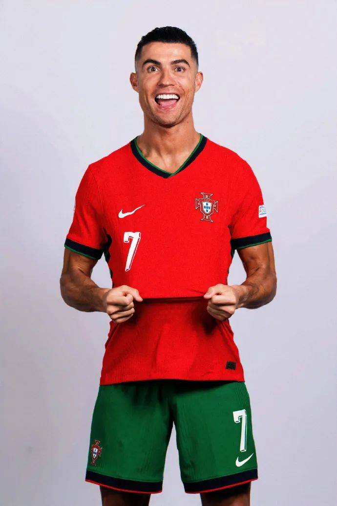 紫百合主席：俱乐部从未被挂牌出售，我们应团结一致共度难关