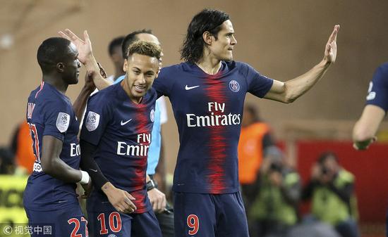 替补小将打入职业生涯首球