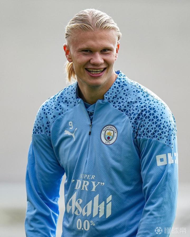 全家福宣，U16国少小将万项加盟塞尔超贝尔格莱德红星俱乐部