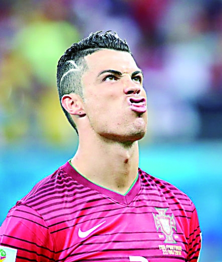 半场战报：西海岸1-0亚泰，陈柏良助攻里切利头球破僵