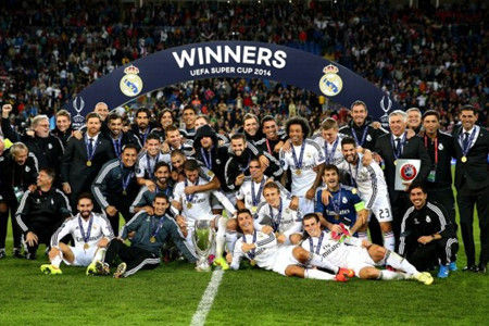 晨读｜里昂欧联杯狂胜领跑 紫百合欧协联主场告负（晨读｜里昂欧联大胜登顶 紫百合欧协联主场失守）