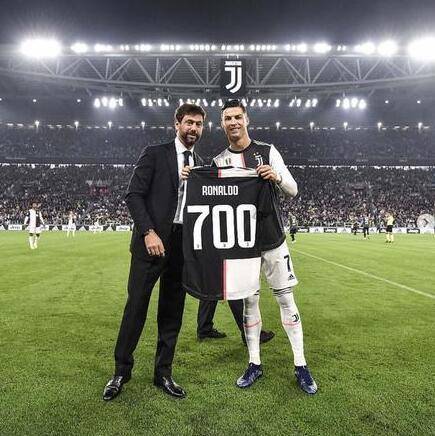 历年中超本土最佳射手：王钰栋11球上榜，武磊8次断层领先（中超历届本土射手榜：王钰栋以11球上榜，武磊8次领跑一骑绝尘）