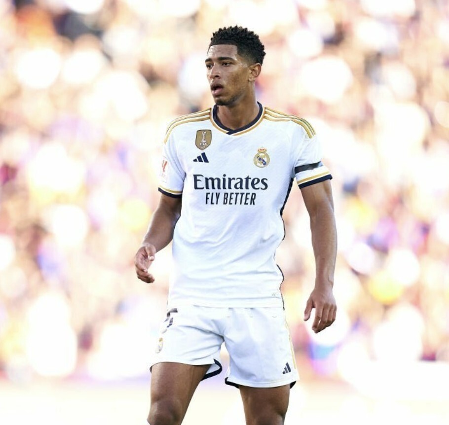 文章总结：维罗纳主场防守稳健但进攻乏力，亚特兰大控球强攻，两队将展开激烈对决。