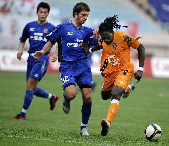 足球报：青岛海牛外援兰克尔-泽的个人操守确实存在问题