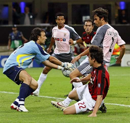 2-1，25岁英格兰国脚一剑封喉，率队2连胜反超切尔西，逼近前三