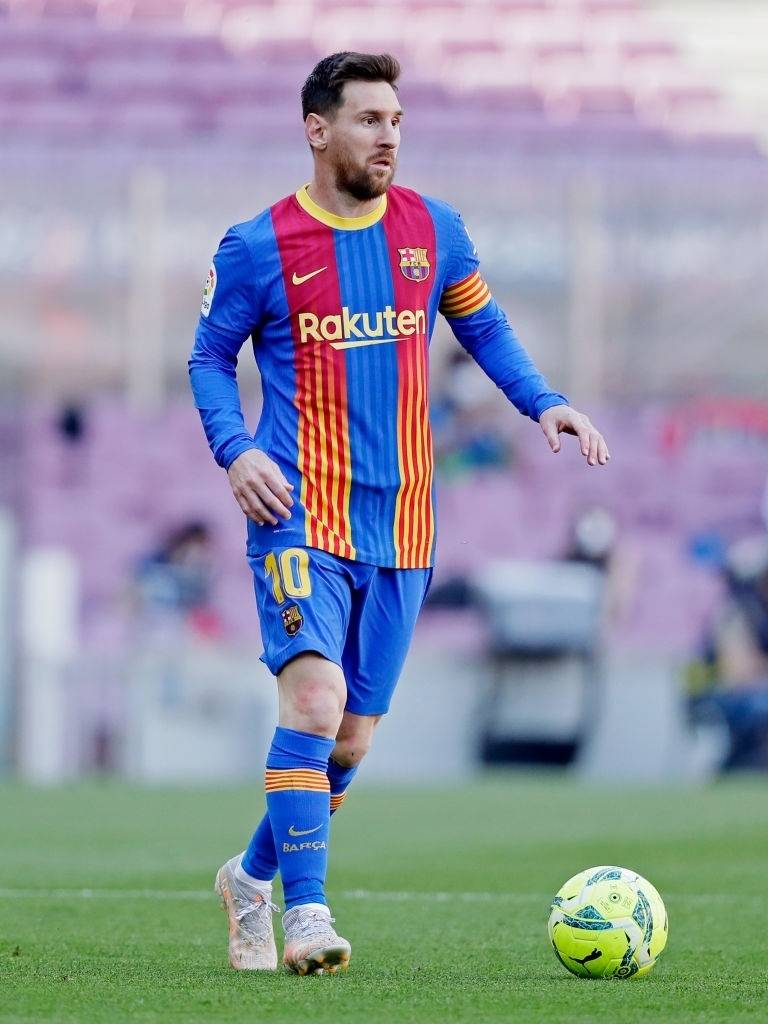 官方：浦项铁人与36岁老将中场奇诚庸续约一年（浦项铁人官宣：36岁中场老将奇诚庸续约一年）